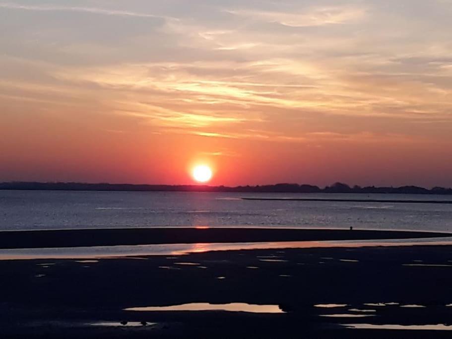 Aux Couleurs De La Baie A Sailly-Bray Villa นัวแยลส์-ซูร์-แมร์ ภายนอก รูปภาพ